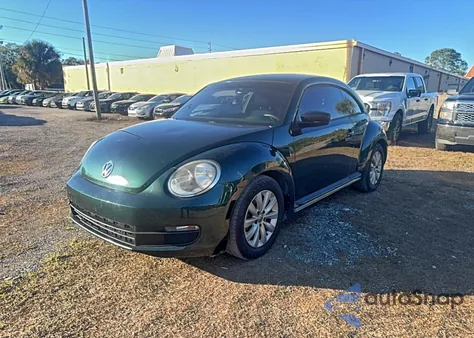 2014 Volkswagen Beetle z USA, uszkodzony, nr VIN 3VWFP7AT6EM624054